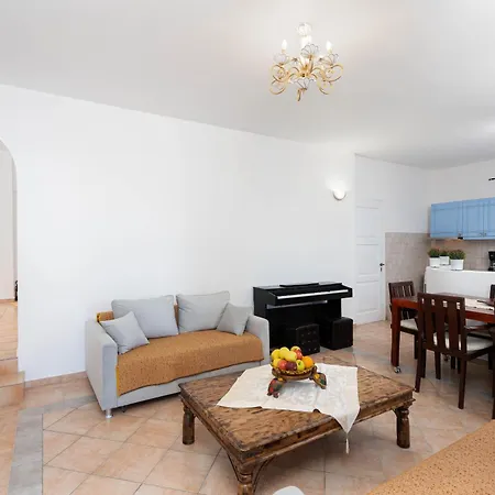 Villa Kocis Монолитос Экстерьер фото